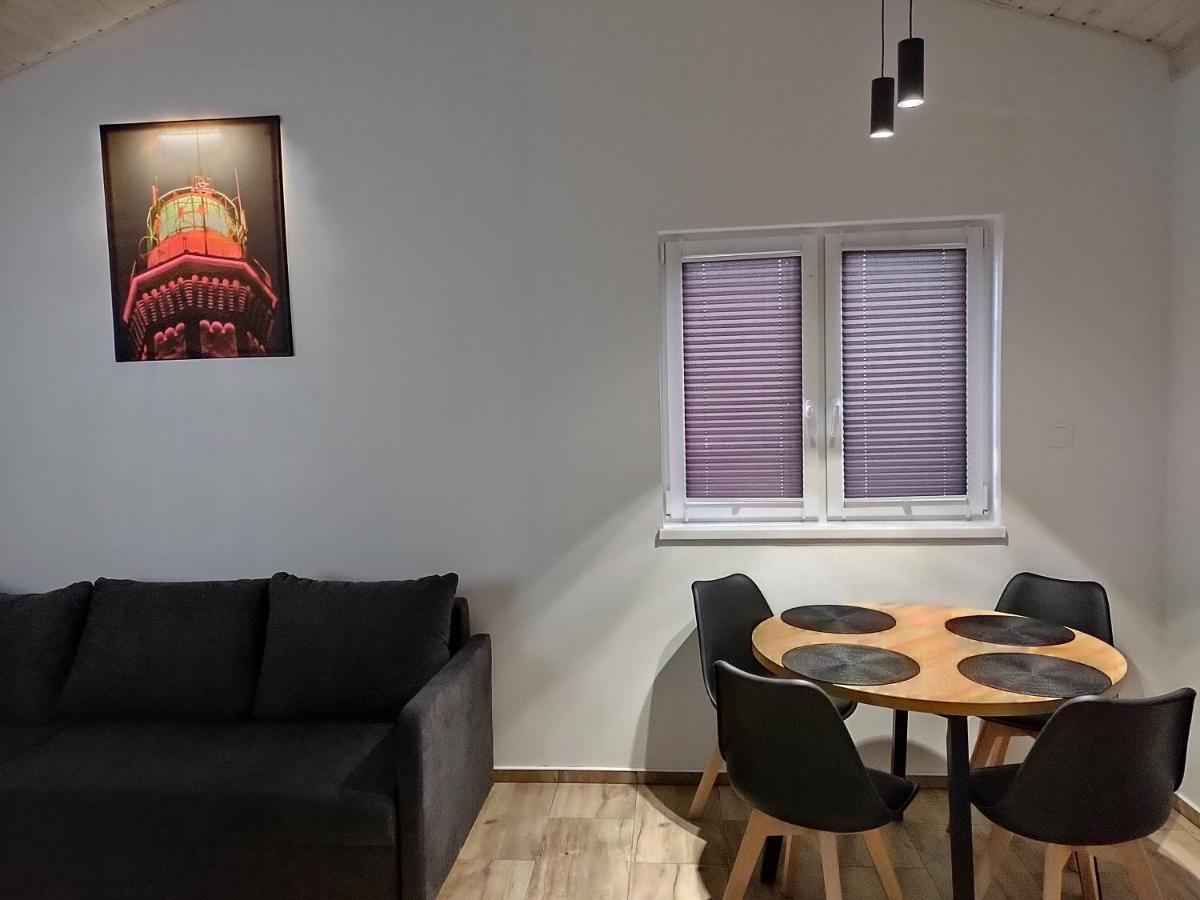 Domek Parterowy Apartamentowy Ostoja Реваль Екстер'єр фото